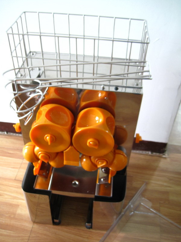 Automatic Commercial Orange Juicer Citrus Squeezer (GRT-2000E-1)